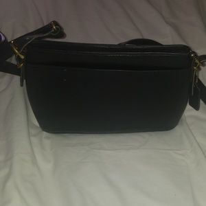 Coach Bags - Coach Vintage Equestrian Black Leather Purse Coach Bags - Coach Vintage Equestrian Black Leather Purse